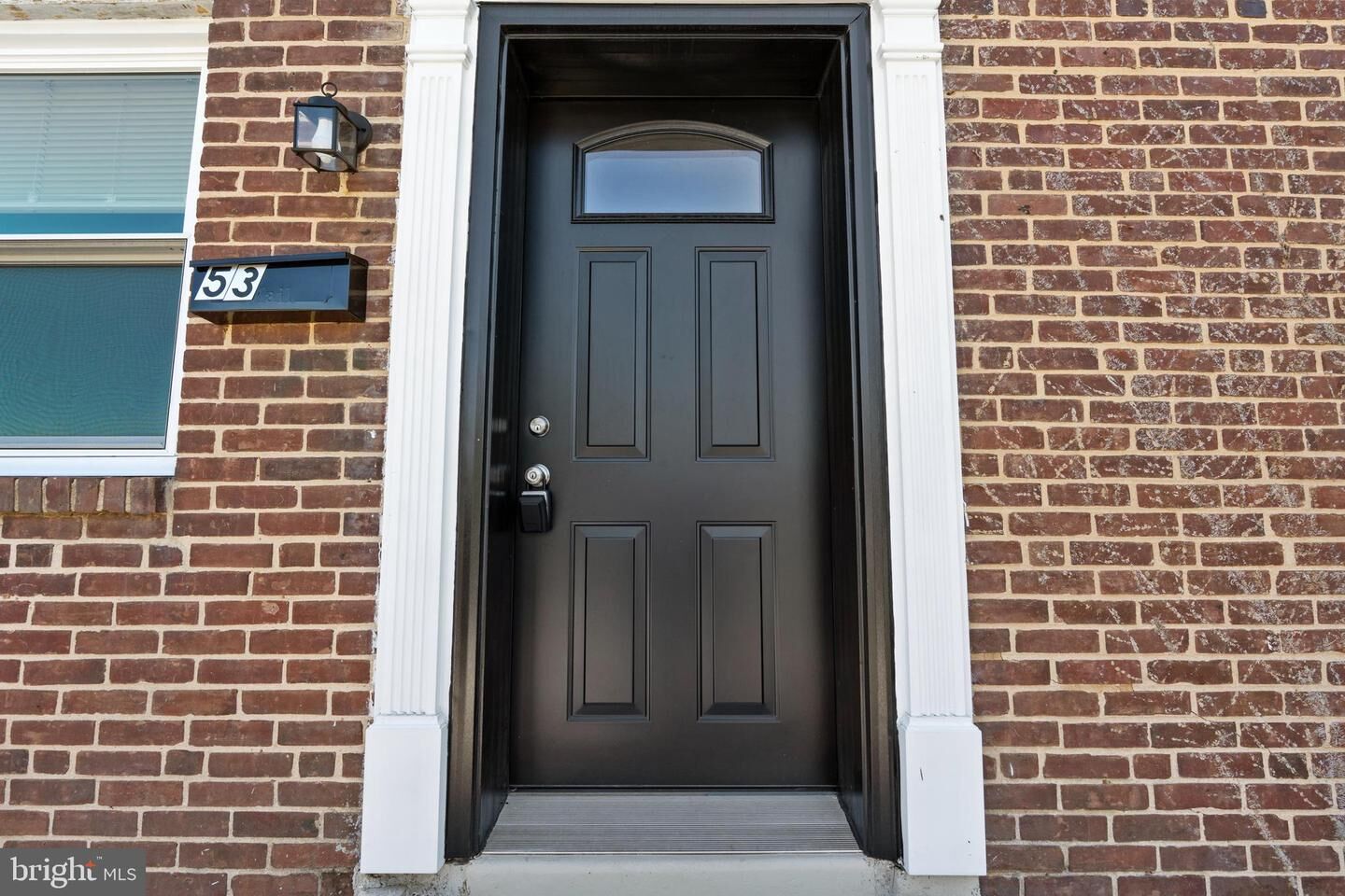 Property Photo: 53 Madison Drive DE 19711