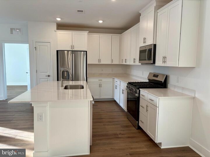 Property Photo:  2201 Jacob Francis Way  NJ 08560 