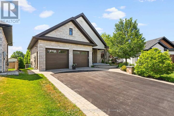 Property Photo:  17 Castle Ridge  ON K0K 1H0 