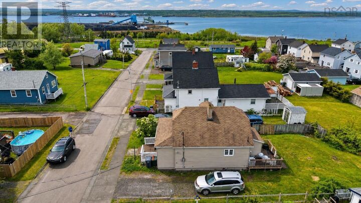 Property Photo:  33 Connaught Street  NS B1N 2V7 