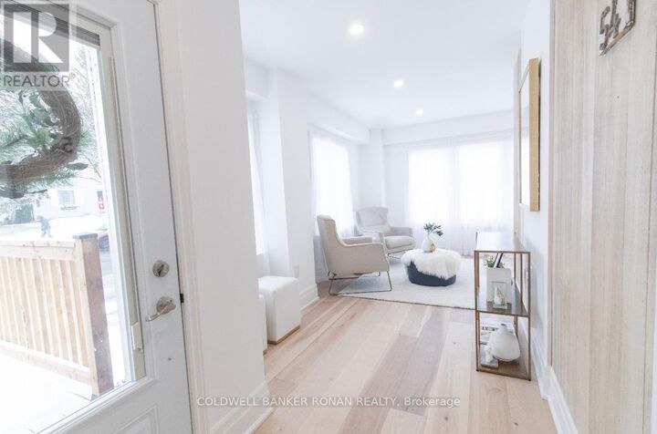 Property Photo:  54 Queen Street North  ON L0G 1W0 