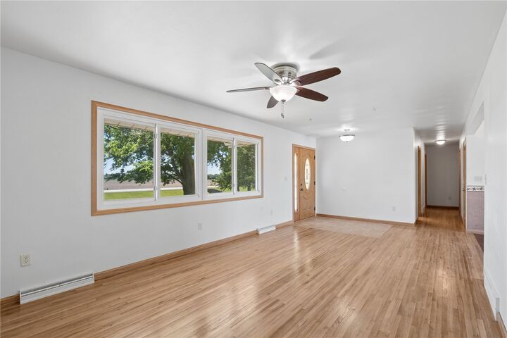 Property Photo:  1347 Pp Avenue  IA 52301 