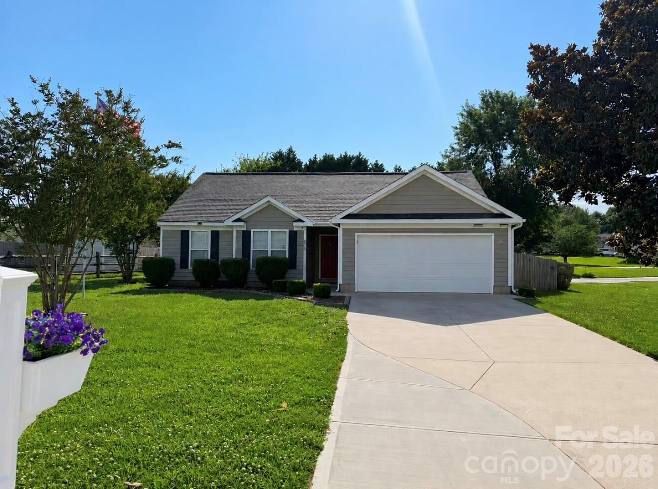 Property Photo: 2915 Dairy Farm Drive NC 28110