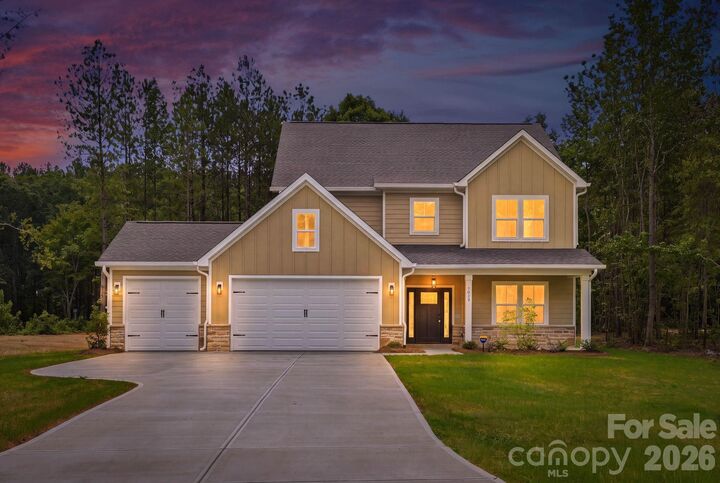 Property Photo: 1029 Baylor Grove Road NC 28112