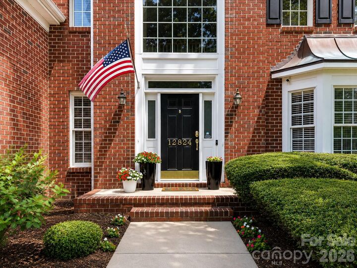 Property Photo:  12824 Shamley Court  NC 28078 