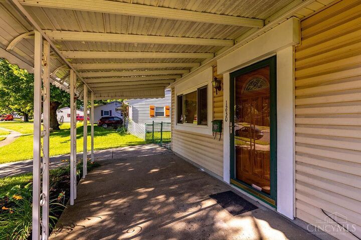 Property Photo:  1230 Sanford Drive  OH 45432 
