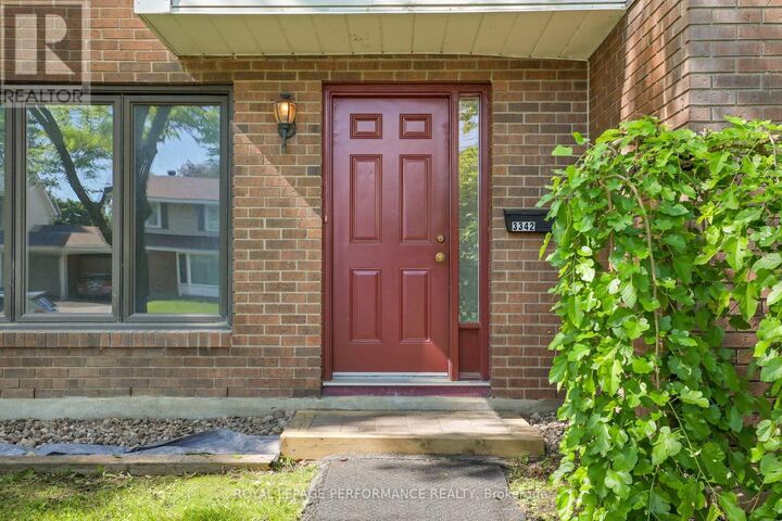 3342 Southgate Road 10 — photo 1