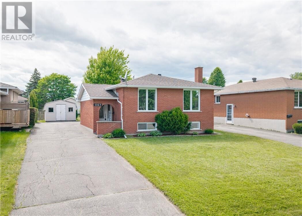 Property Photo:  1167 Prestige Place  ON P3A 4X1 