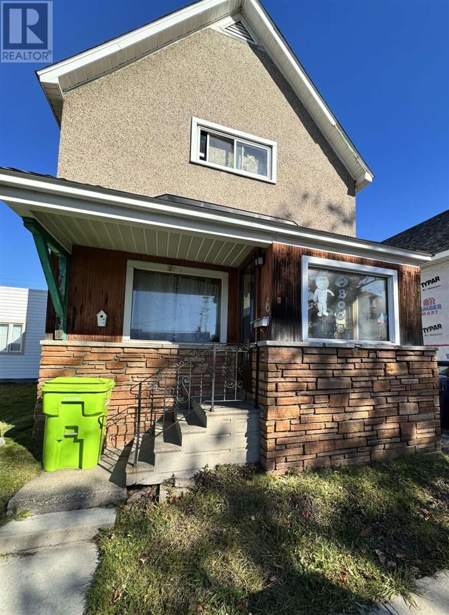 Property Photo:  6 Grace St  ON P6A 2S6 