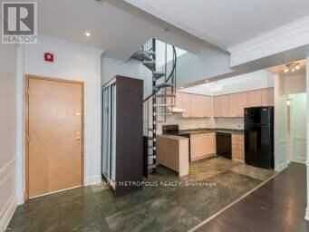 Property Photo:  39 Kimbercroft Court Ph810  ON M1S 5B5 