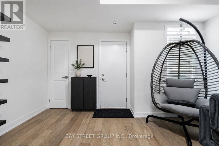 Property Photo:  39 John Perkins Bull Drive 6  ON M3K 0C3 