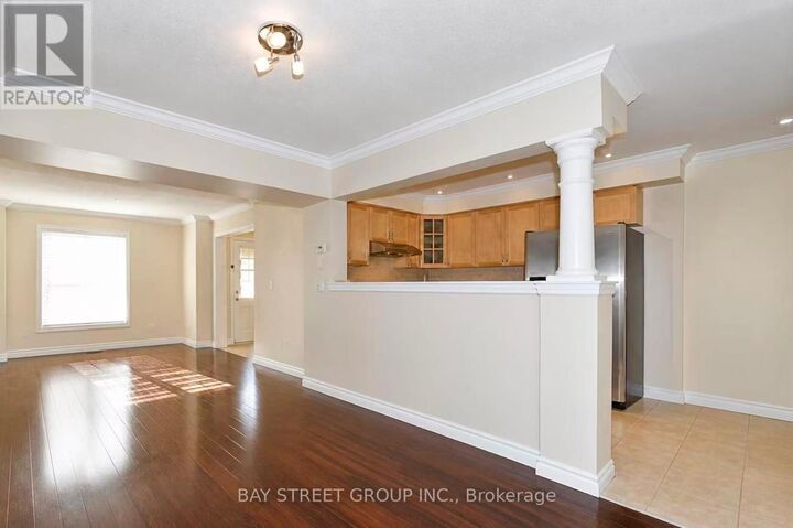 Property Photo:  506 Bur Oak Avenue  ON L6C 3A8 