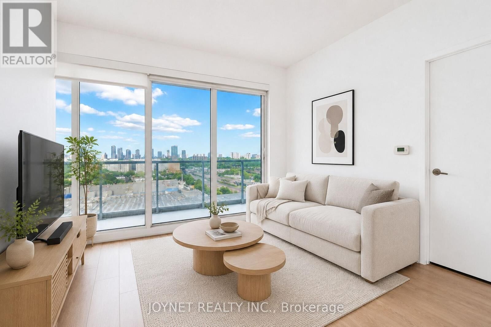 Property Photo: 117 McMahon Drive 701 ON M2K 0E4