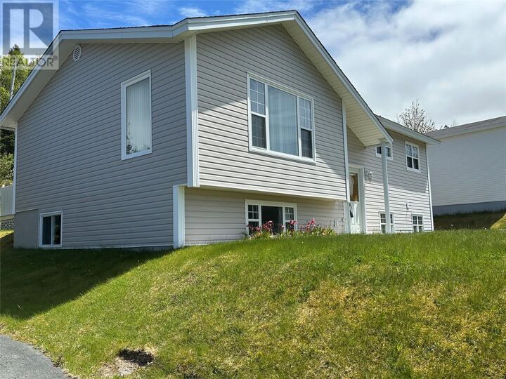 Property Photo: 32 Highland Park NL A0A 2R0