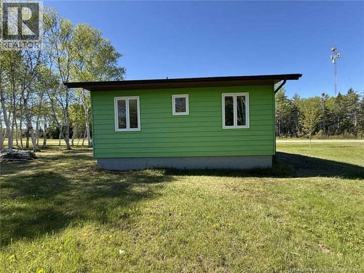 Property Photo:  18 Allée De La Tour  NB E8T 2A3 