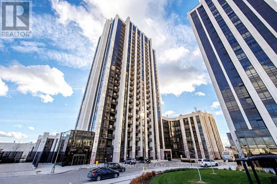 Property Photo:  9075 Jane Street 1209  ON L4K 0L8 