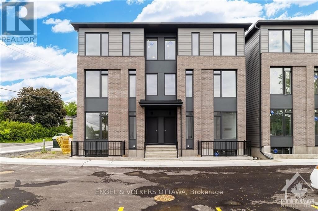 Property Photo:  1260 Marenger Street D  ON K1C 1S2 