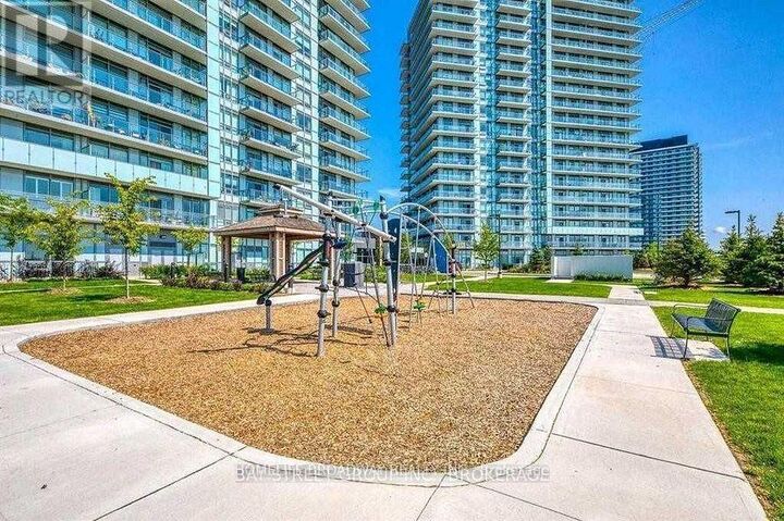 Property Photo:  4699 Glen Erin Drive Ph05  ON L5M 2E5 