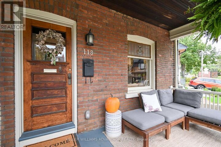 Property Photo:  118 Rainsford Road  ON M4L 3N9 