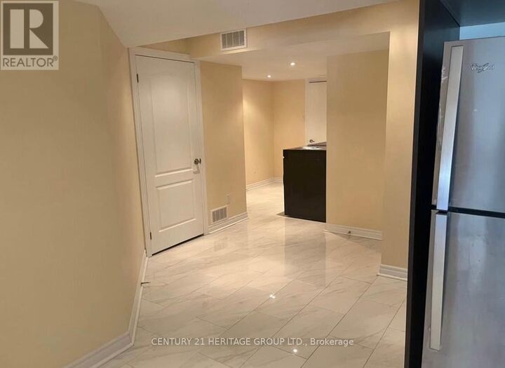 Property Photo:  24 Rossini Drive Bsmt  ON L4E 0R5 