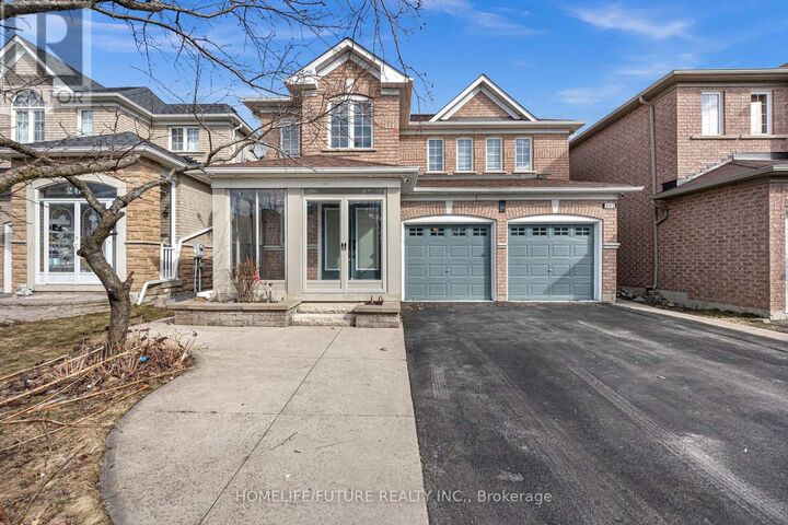 Property Photo: 262 Helen Avenue ON L3R 1K1
