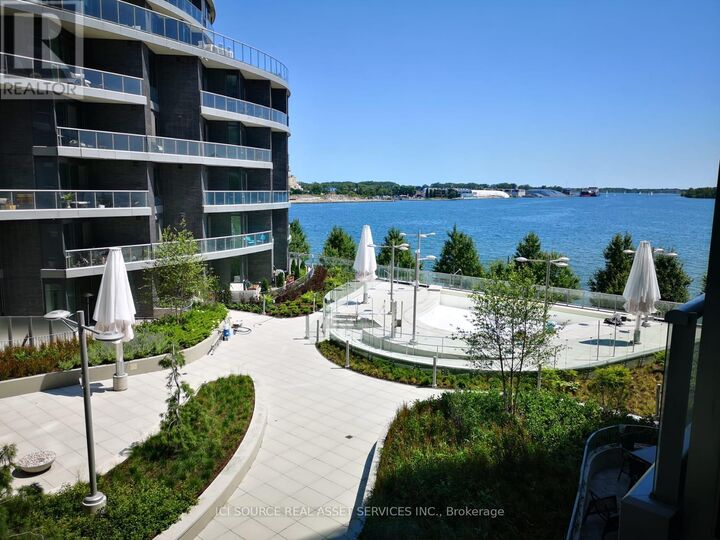 Property Photo:  1 Edgewater Drive 407  ON M5A 0L1 