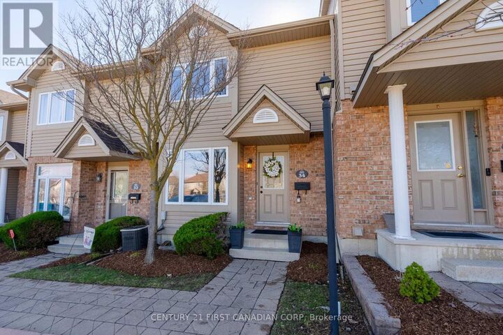 Property Photo: 1320 Savannah Drive 34 ON N5X 0B7