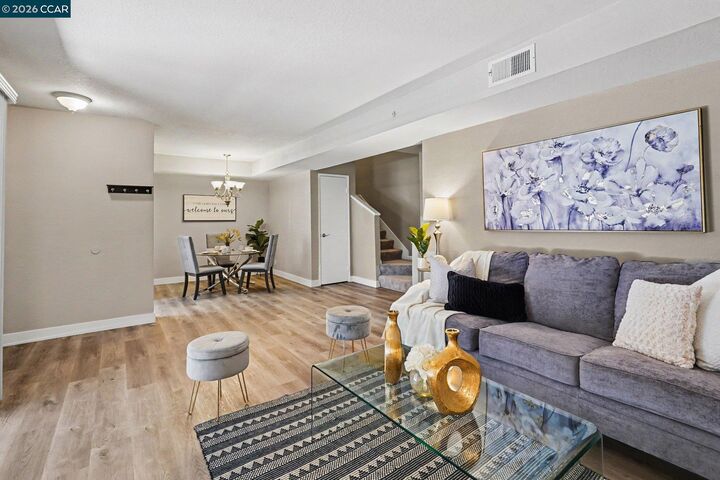 Property Photo:  485 Canyon Oaks Dr J  CA 94605 