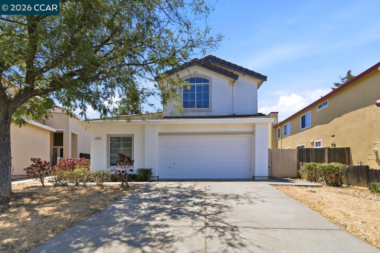 Property Photo: 897 Sapphire Cir CA 95687