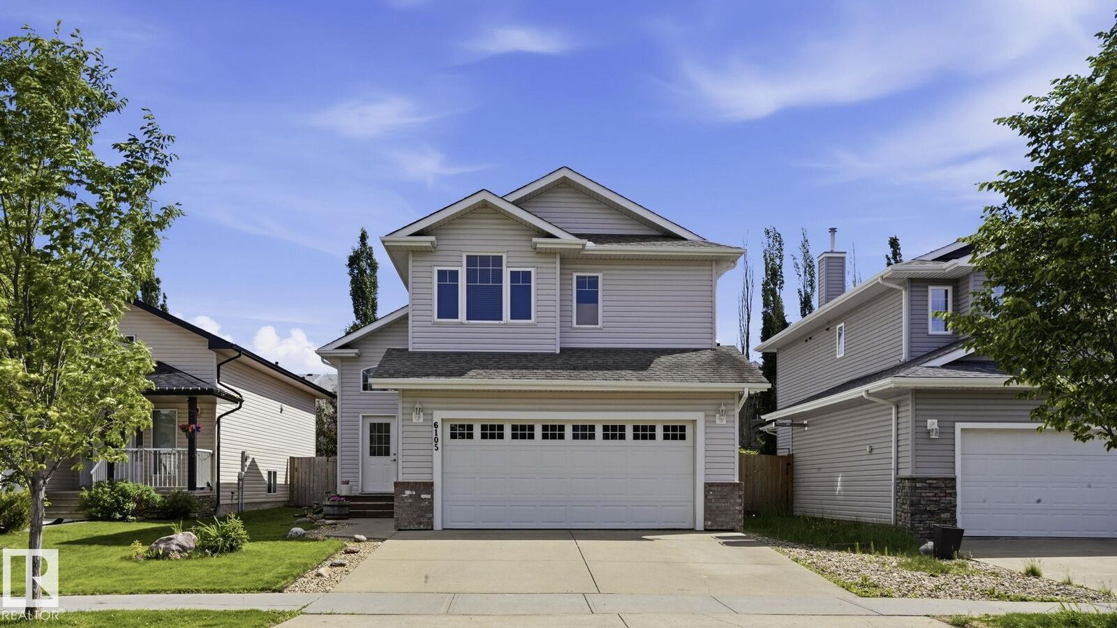 Property Photo:  6105 52 Avenue  AB T4X 1V5 