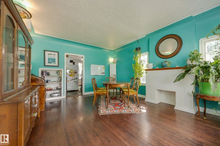 Property Photo: 10631 71 Avenue NW AB T6E 0X3