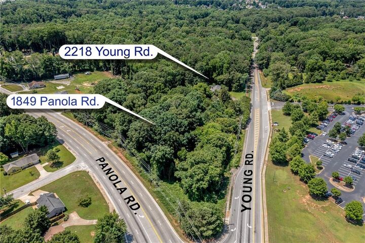 Property Photo: 2218 Young Road GA 30088