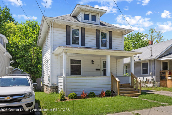 Property Photo: 1301 Vermont Avenue MI 48906