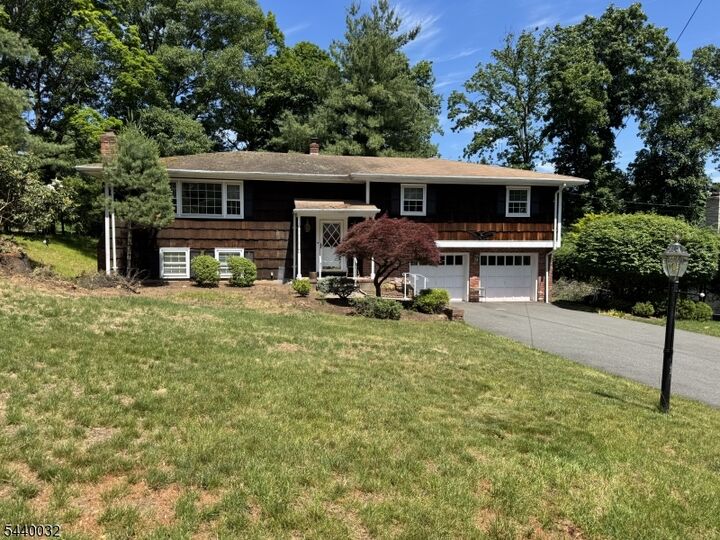 Property Photo: 76 Cider Mill Rd NJ 07506