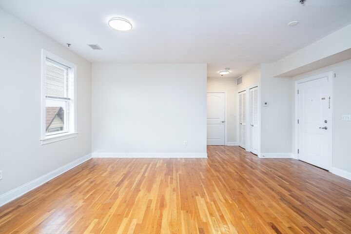 Property Photo:  528 47th St 3A  NJ 07087 