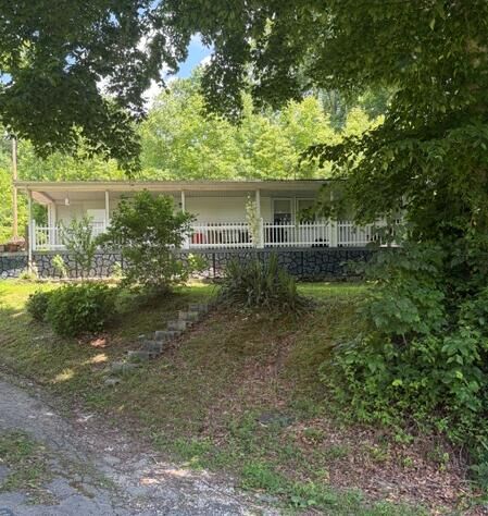 Property Photo: 270 McFadden Cemetery Road KY 40744