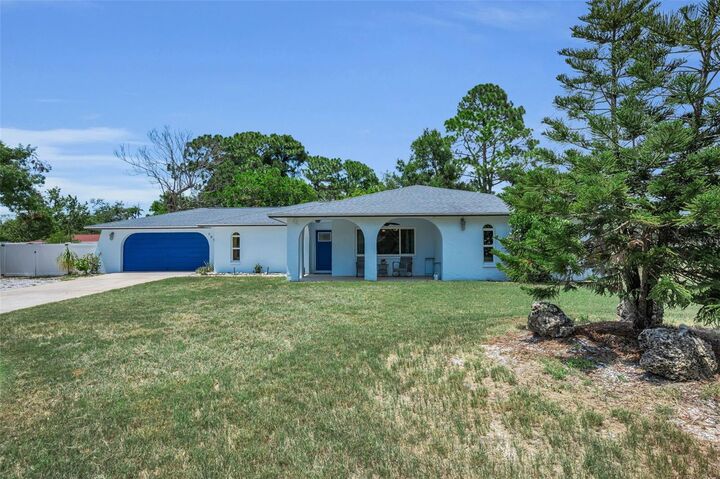 Property Photo:  505 Whispering Oak Drive  FL 34689 