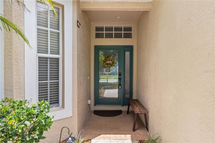 Property Photo: 31415 Bridgegate Drive FL 33545