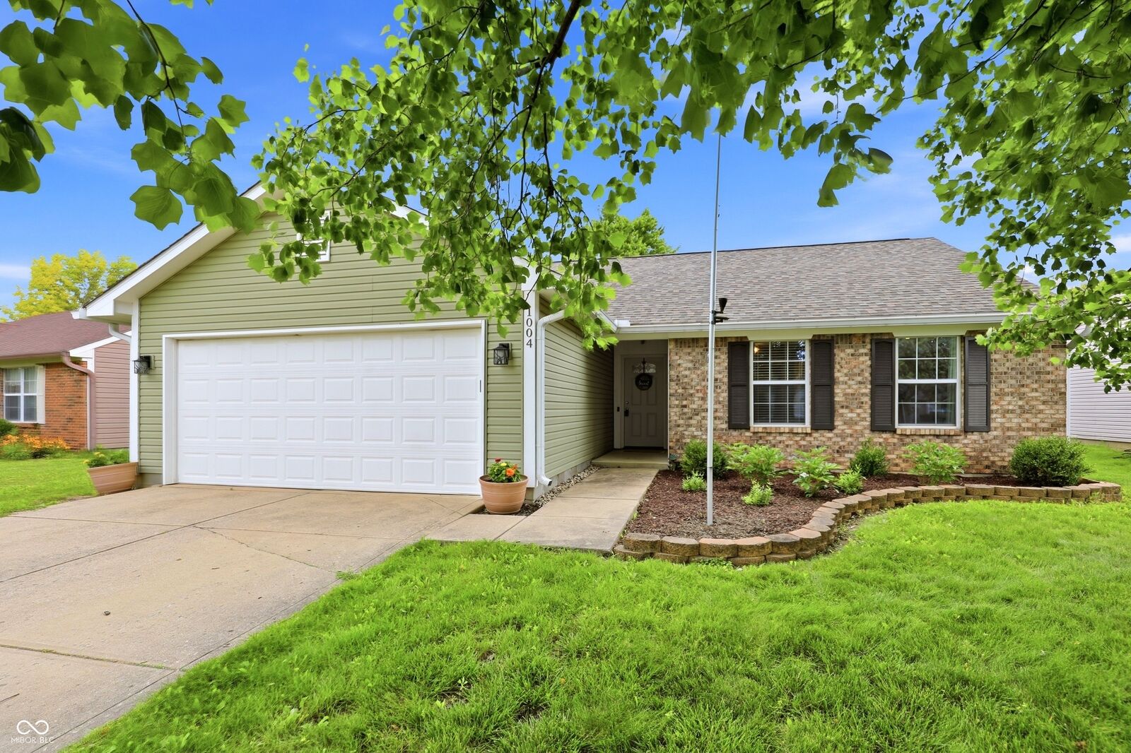 Property Photo:  1004 Matterhorn Drive  IN 46052 