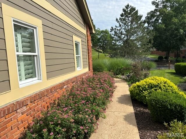 Property Photo: 718 Walnut Creek Lane MO 63017
