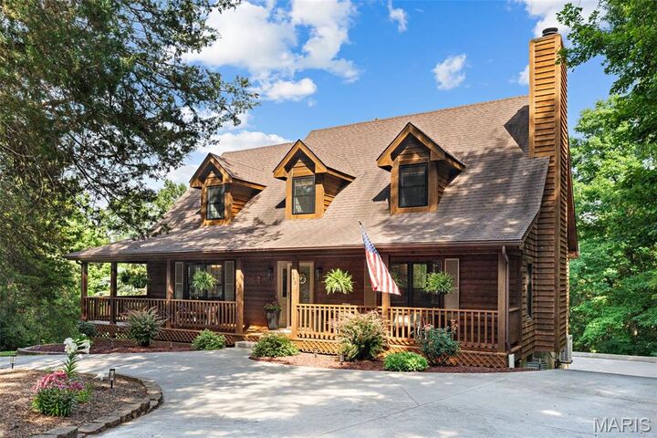 Property Photo:  340 Great Oaks Drive  MO 63055 