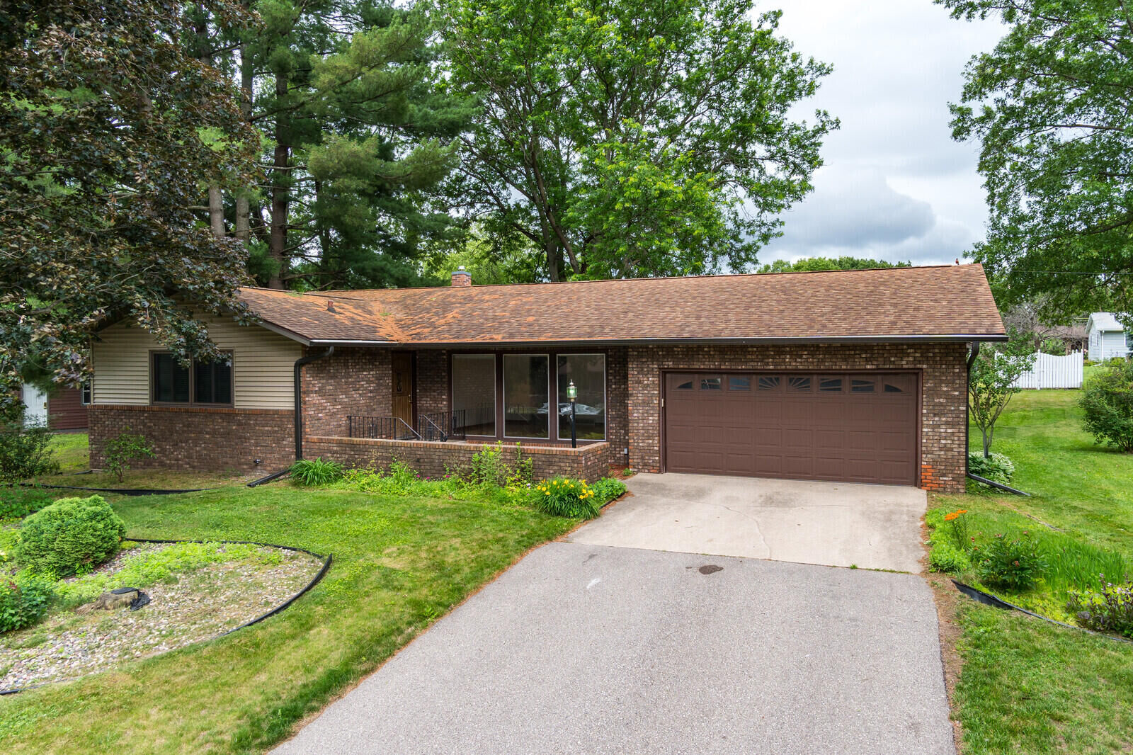 Property Photo:  1578 Young Dr E  WI 54650 