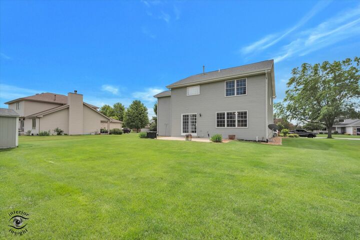 Property Photo:  1013 Heron Avenue  IL 60468 