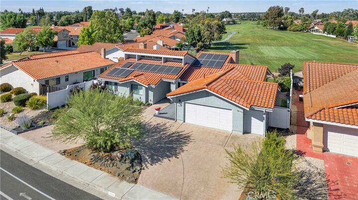 Property Photo: 1806 Rambouillet CA 93446