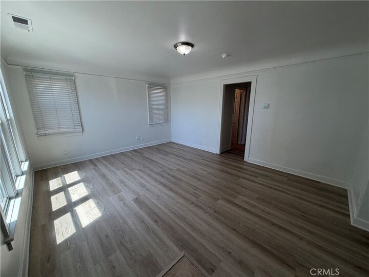 Property Photo:  6022 Arlington Avenue  CA 90043 