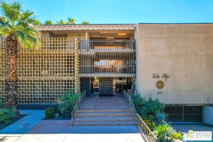 Property Photo: 277 E Alejo Road 206 CA 92262