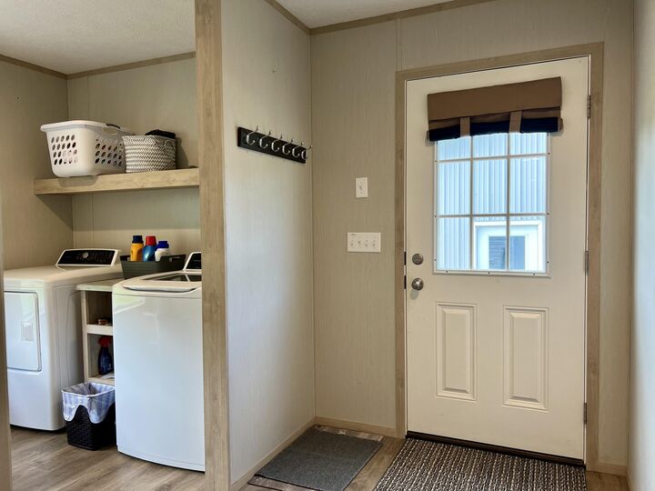 Property Photo: 852 Waterville Road ME 04915