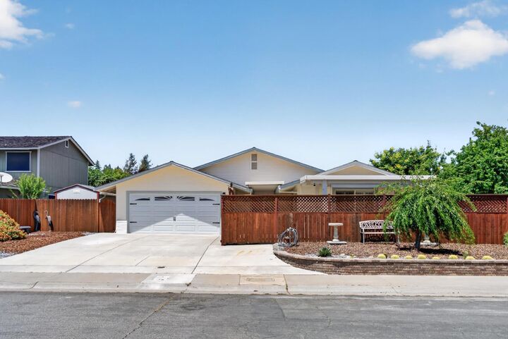 Property Photo: 283 Brewster Avenue CA 95831