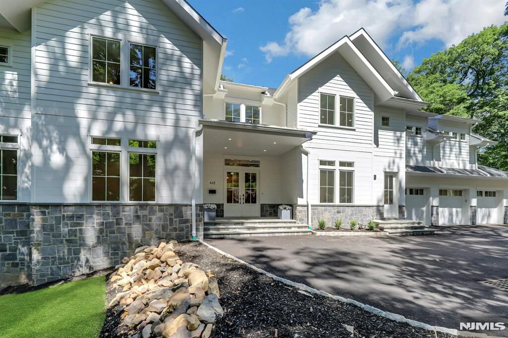 Property Photo:  468 Lydecker Street  NJ 07631 