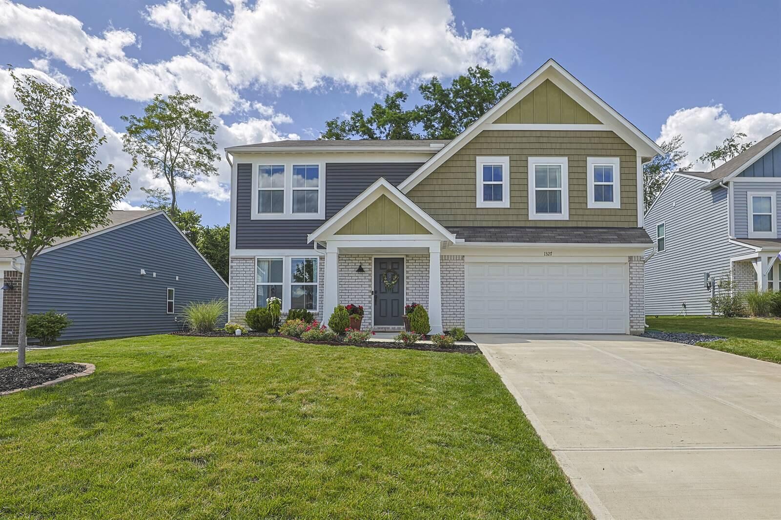 Property Photo:  1327 Meadowcrest Circle  KY 41051 